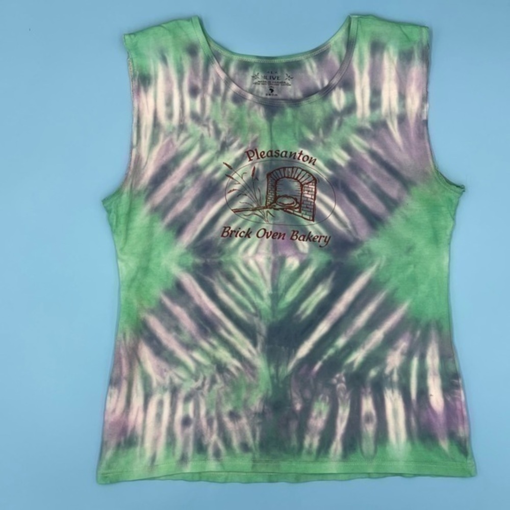 Vintage Tie-Dye Brick Oven Bakery Graphic Tank Top